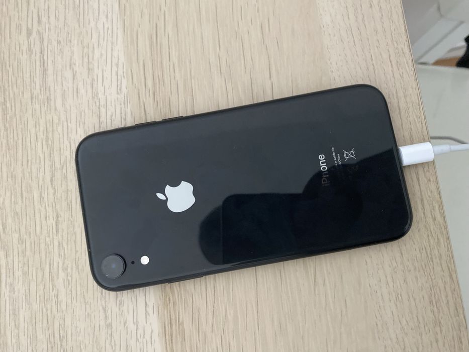 iPhone X 64GB – Como novo