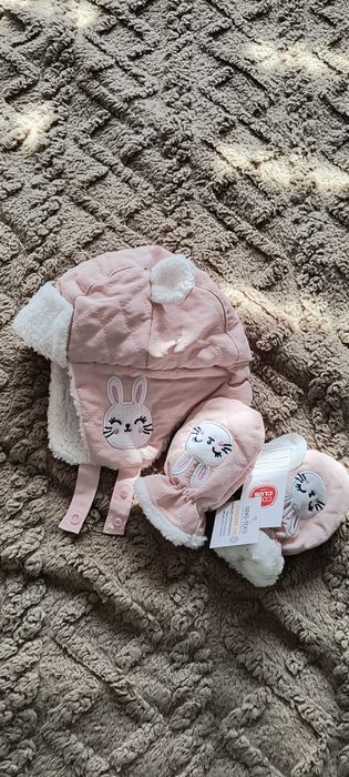 Kombinezon zimowy + czapka i rękawiczki