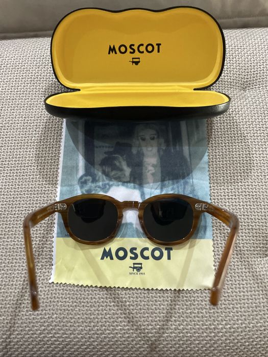Oculos de sol MOSCOT castanho