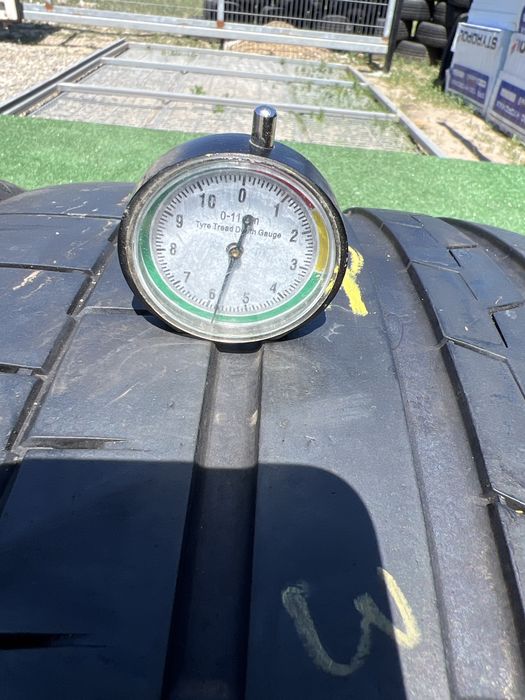 Opony Continental 265/40/21 para