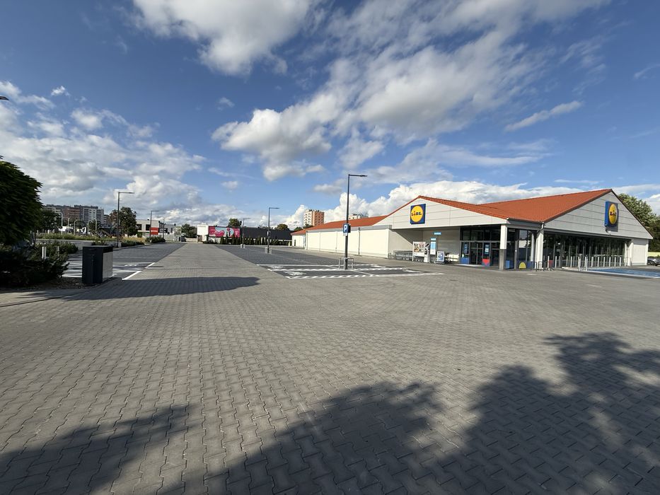Lokal 430 m2 w centrum