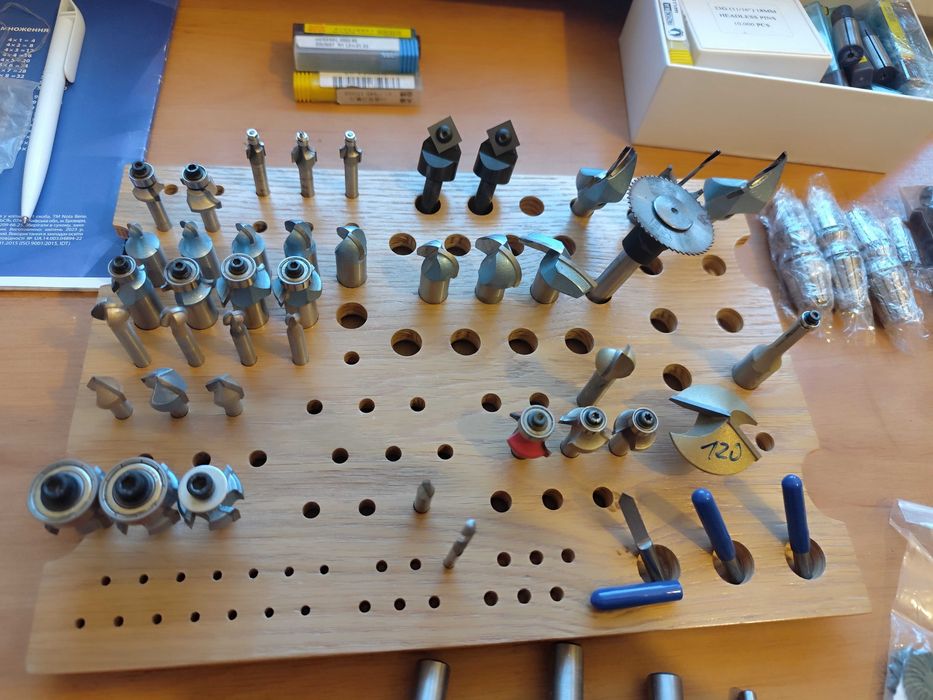 Frezy dla plotera CNС