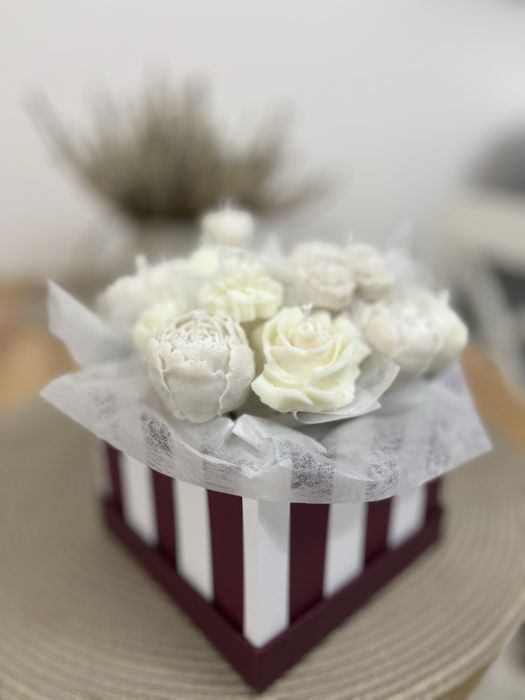 Świece sojowe flower box zapschowy prezent komunia ślub urodziny