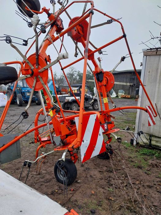 przetrząsarka  deutz fahr fella th 800d