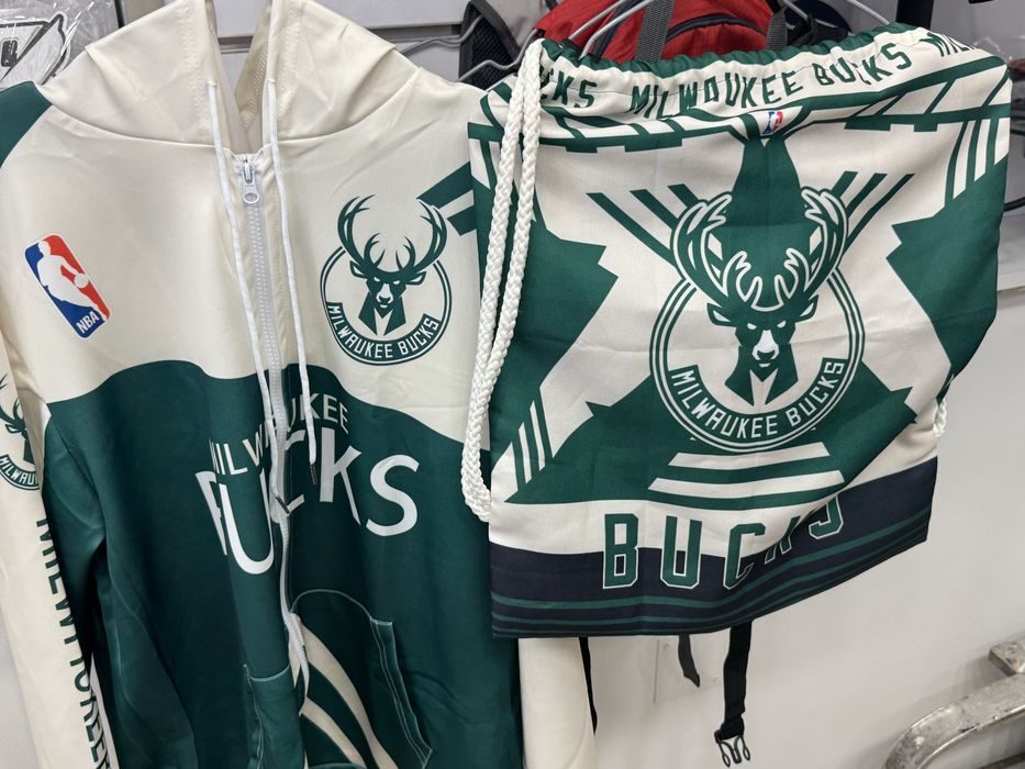 Conjunto Millwaukee Bucks hoodie e saco desporto