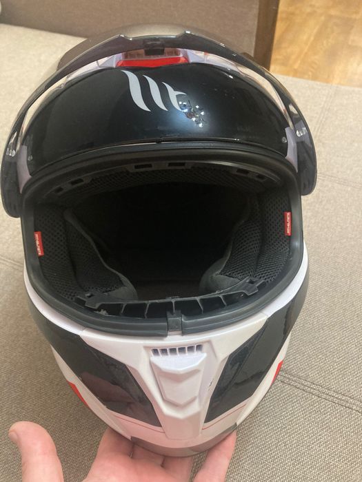 Мотошлем Mt Helmets
