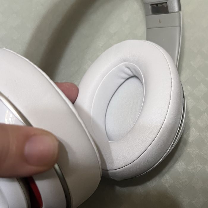 Beats Studio Wireless branco em perfeito estado