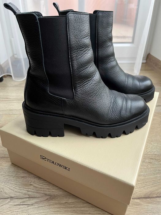 Czarne damskie buty sztyblety skórzane Szydłowski r. 37