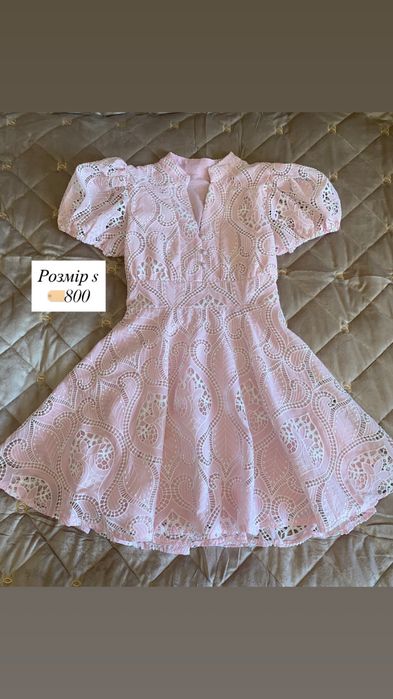 Плаття рожеве, 800 грн. Одягала один раз)