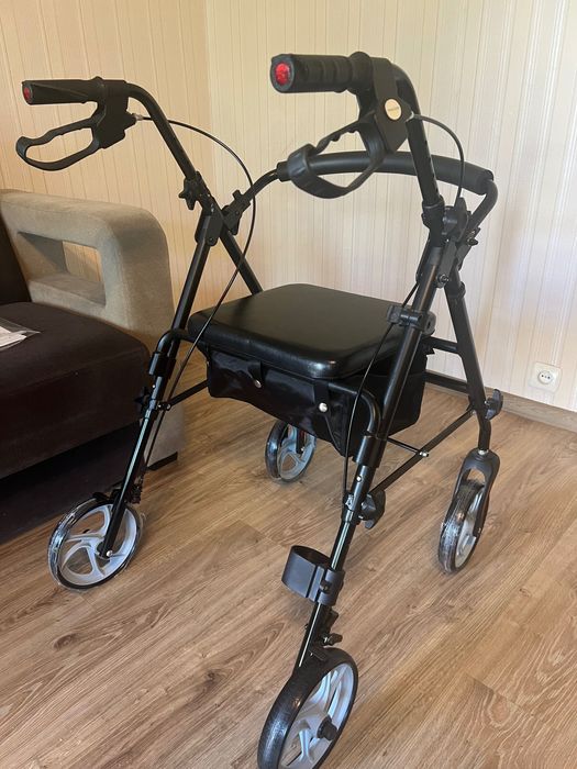 Podpórka czterokołowa nowa