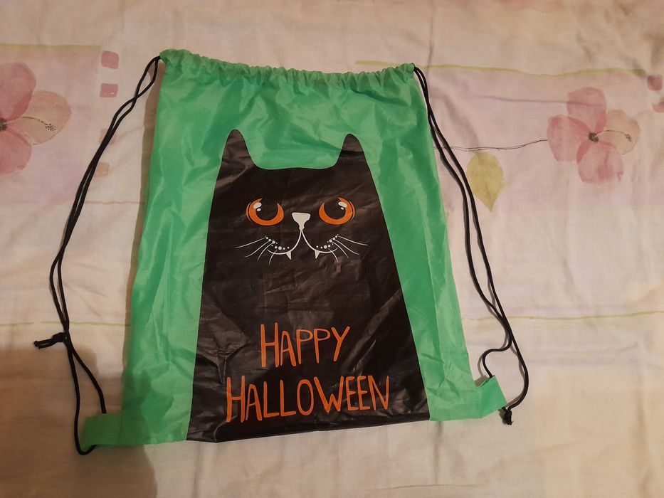 Набор 2 игрушек с рюкзаком.