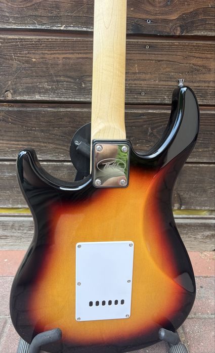Gitara elektryczna Peavey Raptor Plus stan idealny nowa