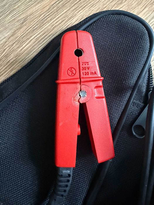 Fluke 771 Калибратор-мультиметр с клещами для малых токов