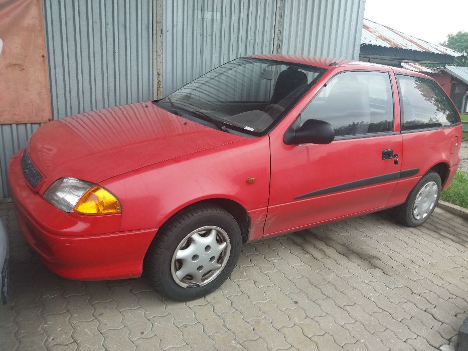 Drzwi Suzuki swift 2002r 1,0b ładne po 60zł i inne