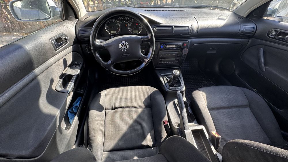 VW PASSAT  variant 130cv