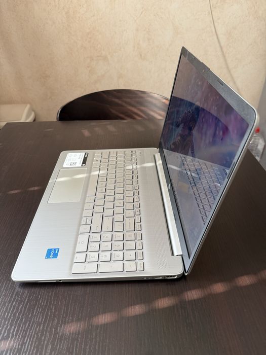 HP 15-DY2702DX Touch/ i3-1115G4/ 16GB/ 256GB SSD/