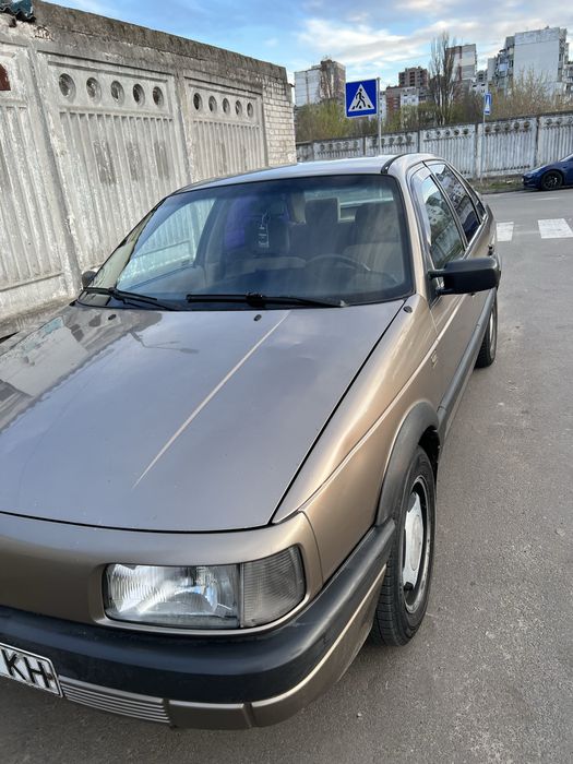 Продам пасат б3 )