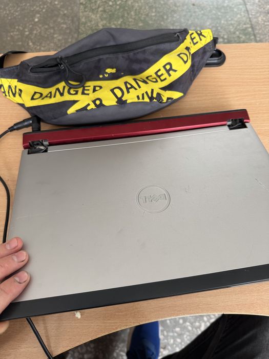 Notebook dell i3