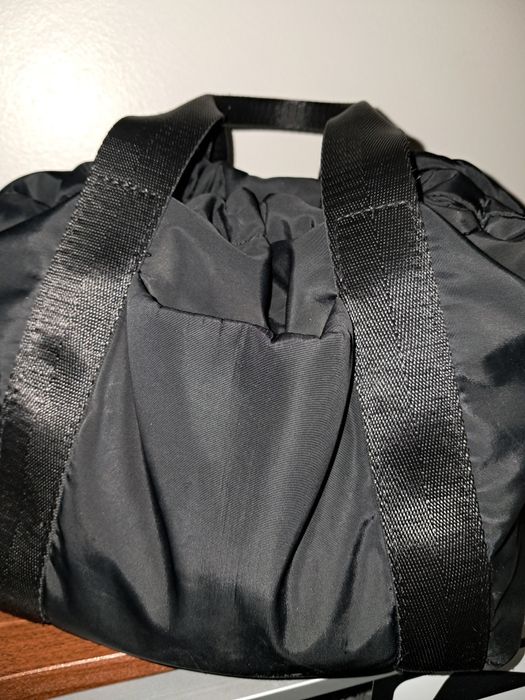 Mala de senhora preta