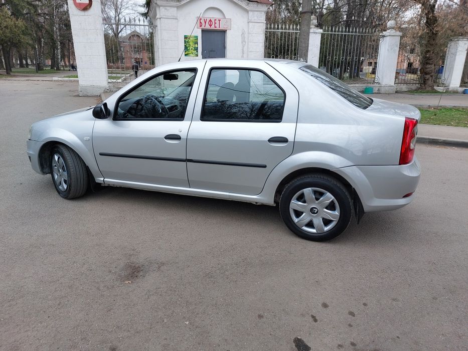 Рено логан 2012г 1.5турбо Дизель