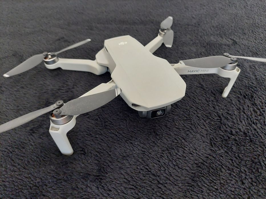 DJI Mavic Mini z akcesoriami
