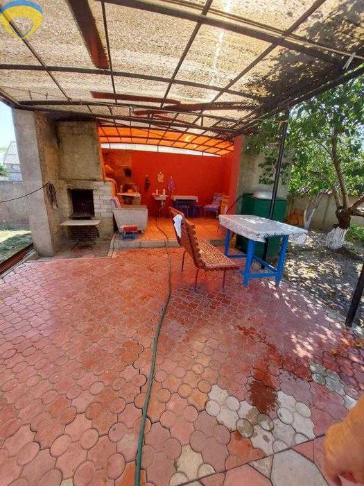 Продам великий будинок з ремонтом.