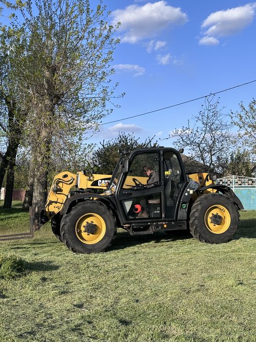 Телескопічний навантажувач JCB Manitou CAT TH 406 manitou