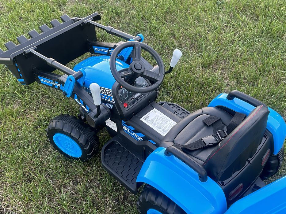 Traktor na akumulator z przyczepką łyżka TUR 4x45 Watt Skóra
