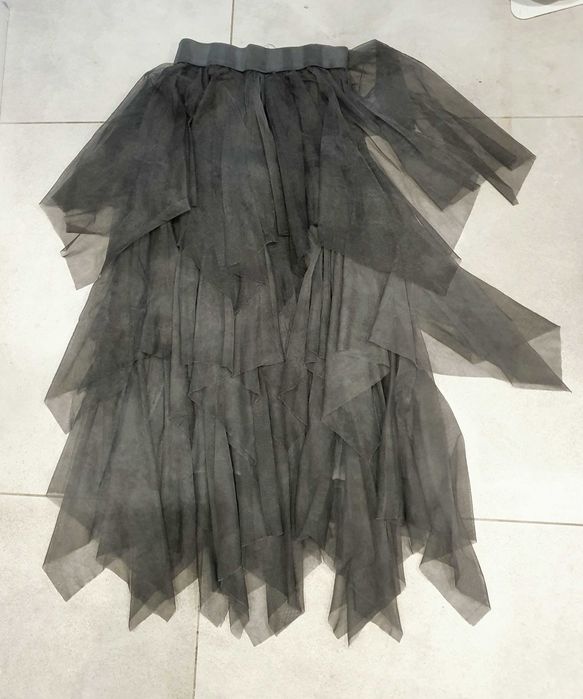 Spódnica szarpana warstwy długa