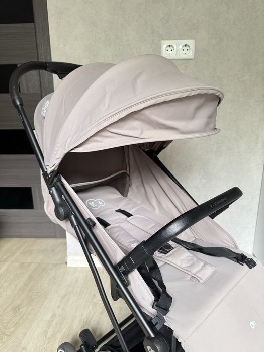Kinderkraft Indy 2 легка прогулянкова коляска прогулянковий візочок