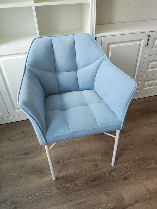 Нове крісло блакитне 2 шт