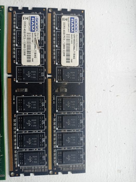 Kości ram X4  2*8 i 2*4½²