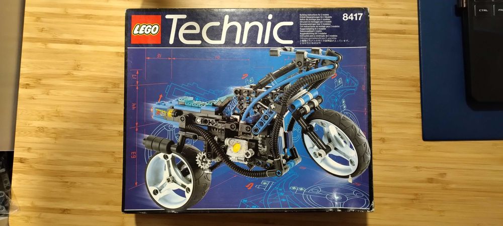Lego Technic 8417 com oferta de portes em correio registado