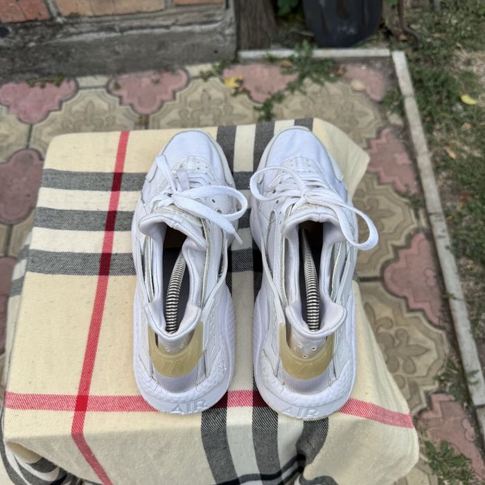 Кроссовки Nike Air Huarache White, 42,5 размер, Оригинал, Кросівки