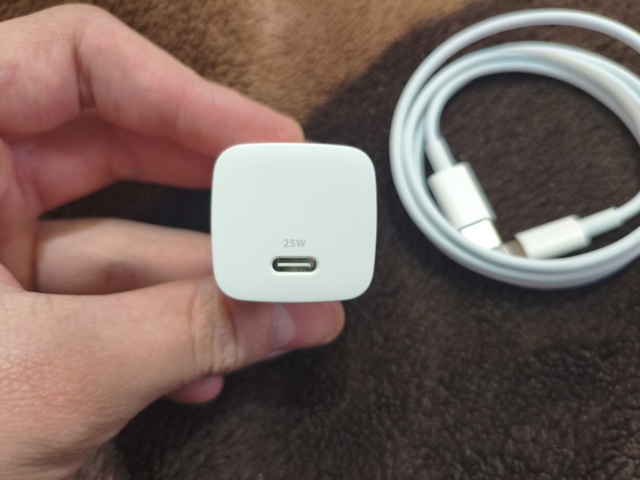 Продам кабель 25 w, чохол для iPhone 13 mini, та скло