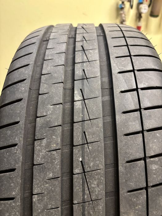 Opony letnie Vredestein 255/40/19 premium