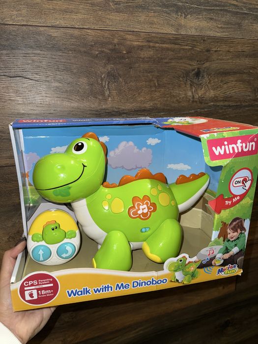 Игрушка музыкальный динозавр на управлении с 1,5 г