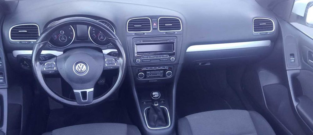 Golf cabriolet TSI impecável