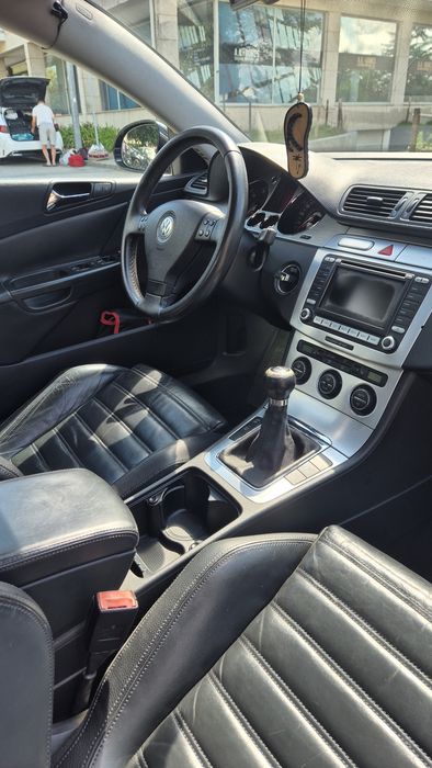 Volkswagen Passat — fotografia 10