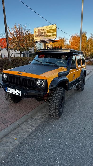 Jeep Cherokee Terenowka 4.0 automat nowy akumulator 120ah nowy CST 33 Cale