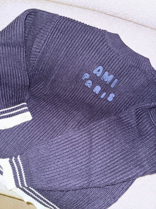 Світер ami теплий