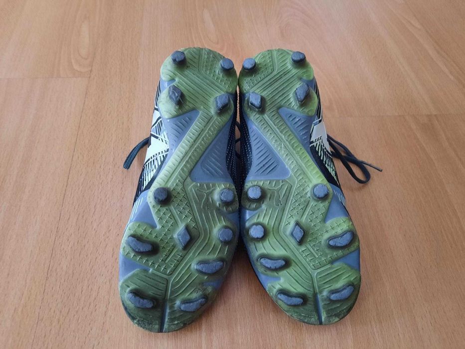 Chuteiras Puma tamanho 30