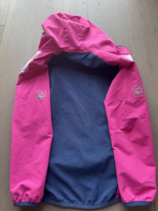 Вітрівка для дівчинки Jack Wolfskin ріст 116