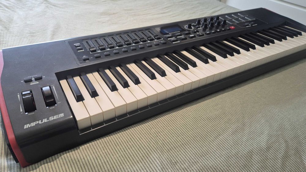 Teclado Novation Impulse 61
