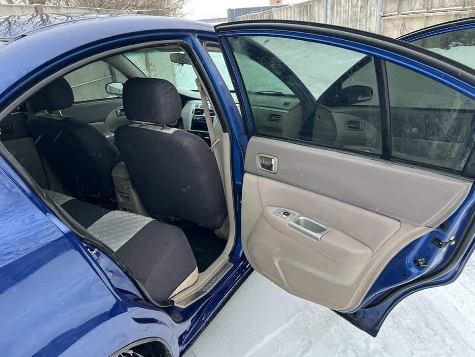 Продам Chery Elara