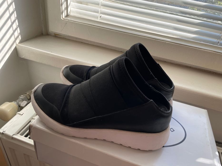 Кросівки Steve Madden оригінал з відкритою пʼятою чорні кеди