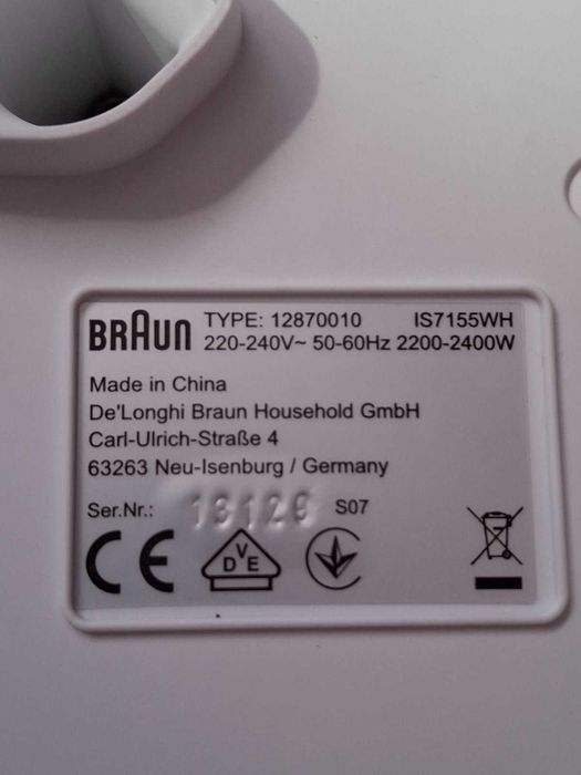 Гладильная система Braun CareStyle 7 Pro Утюг с парогенератором
