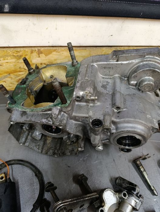 Yamaha yz 250 4xl części silnikowe