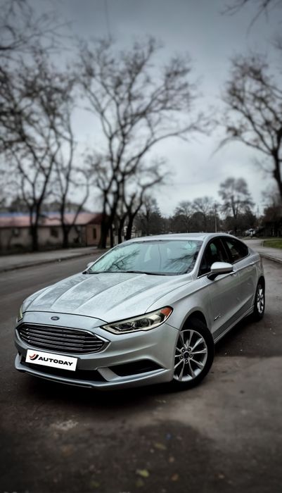 Сдам в аренду Ford fusion Форд  гибрид 2017. Прокат машин