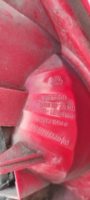 Фонар правий , Peugeot 207